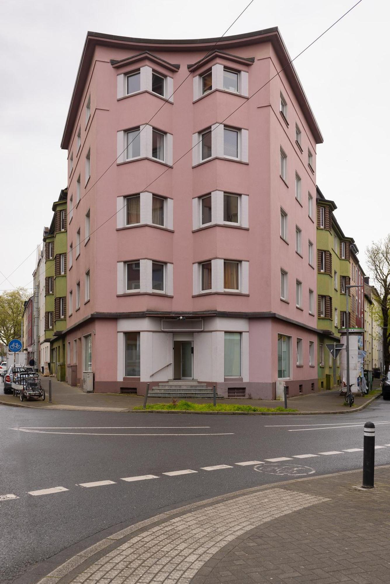 Ruhrapartments #Naehe A40 #Zentral #Fastwifi #Perfekt Fuer Familien Und Geschaeftsreisen Bochum Exterior photo